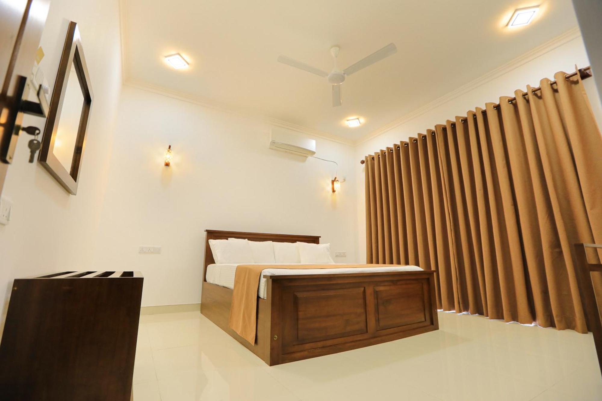 D Marit Motel Negombo Luaran gambar