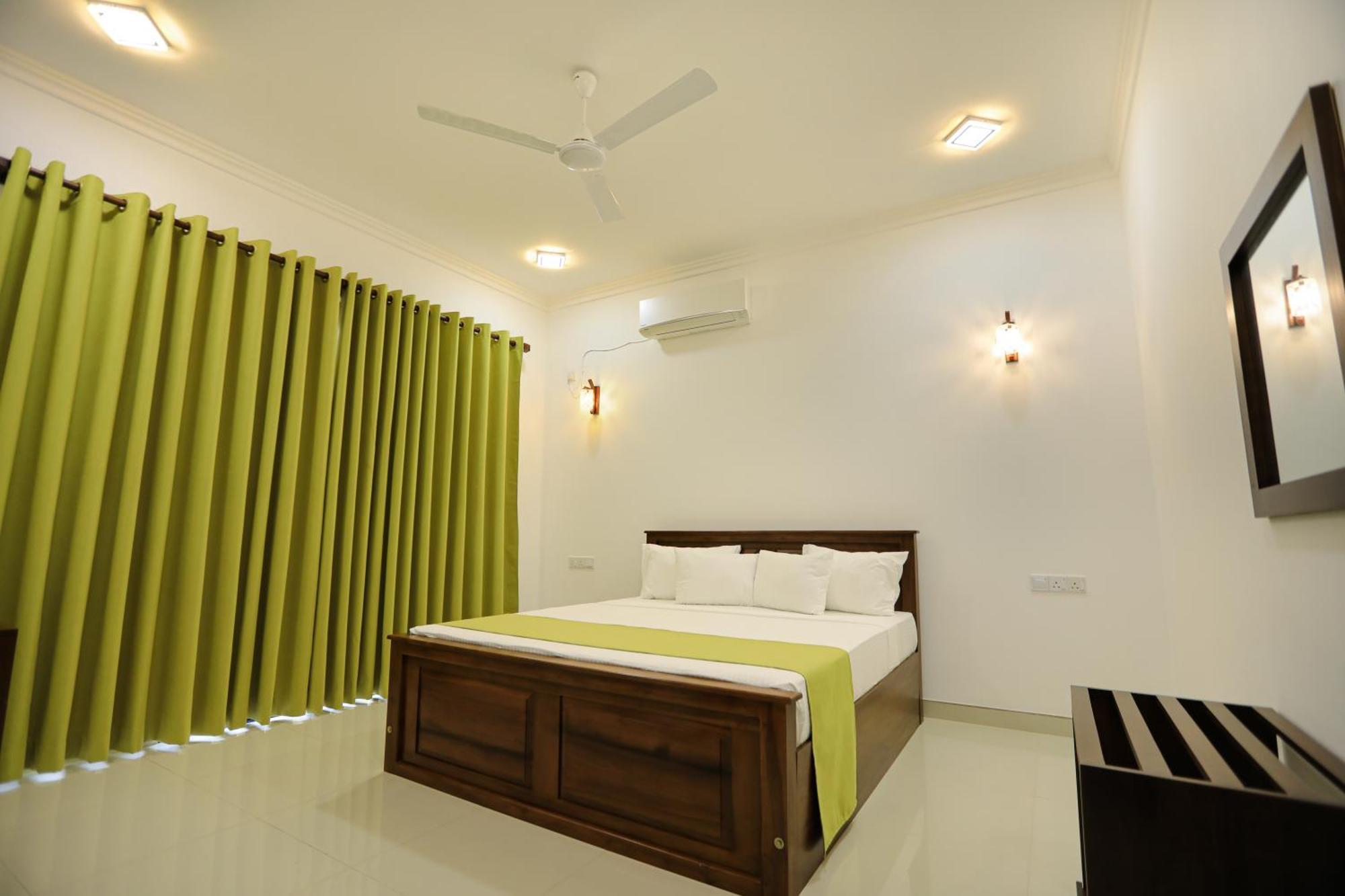 D Marit Motel Negombo Luaran gambar